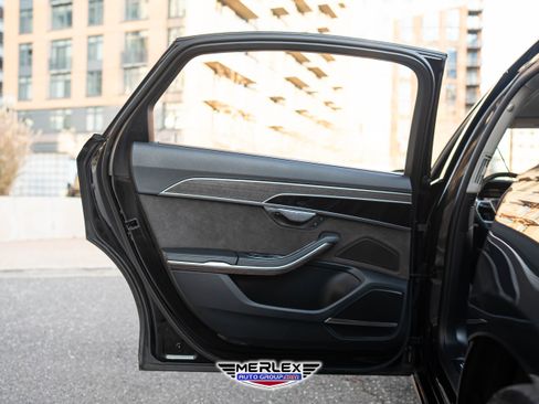 Used 2021 Audi A8 L 4.0T w/ Interior Protection Package image 45