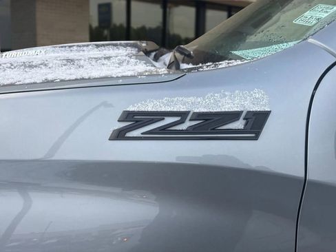 Used 2024 Chevrolet Silverado 1500 Custom Trail Boss w/ Dark Appearance Package image 23