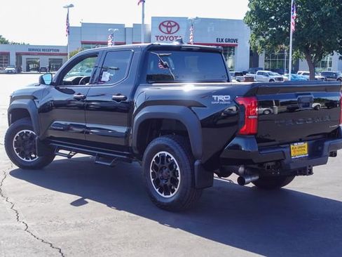 New 2026 Toyota Tacoma TRD Off-Road AWD/4WD image 10