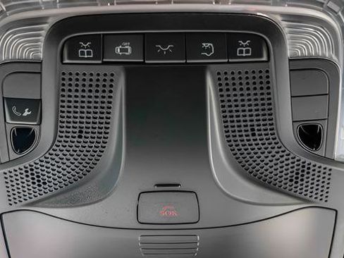 Used 2024 Mercedes-Benz Sprinter 2500 image 16