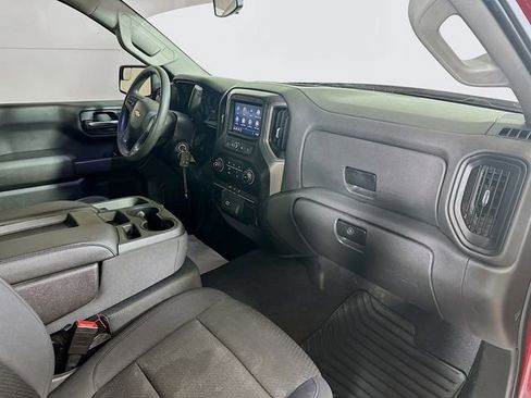 Used 2019 Chevrolet Silverado 1500 Custom w/ Custom Value Package image 27