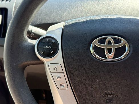 Used 2011 Toyota Prius Three w/ Navigation Pkg FWD image 26