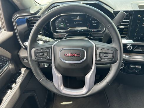 Certified 2025 GMC Sierra 1500 SLT AWD/4WD image 21