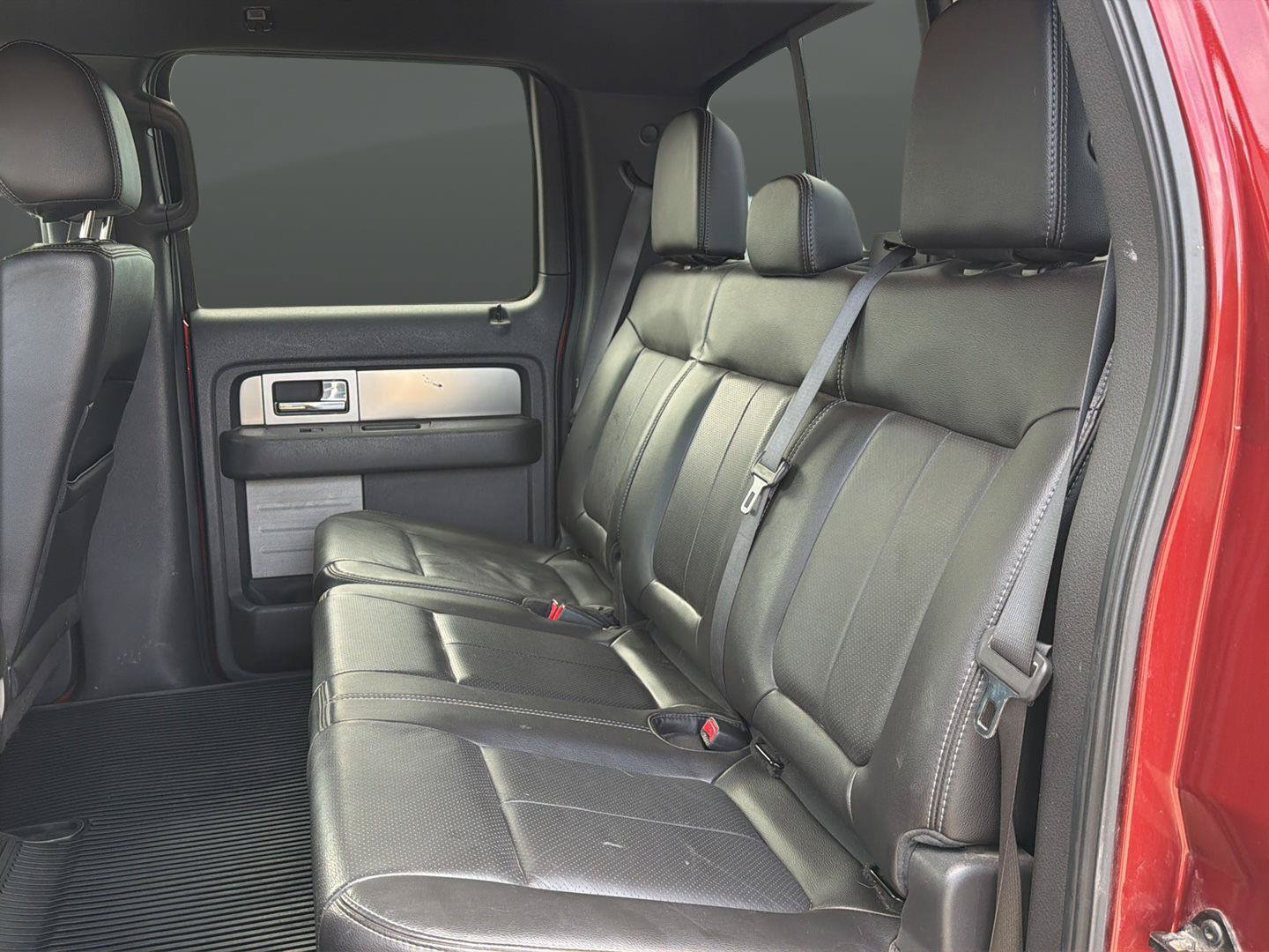 Used 2014 Ford F150 FX4 w/ Equipment Group 402A Luxury AWD/4WD image 20