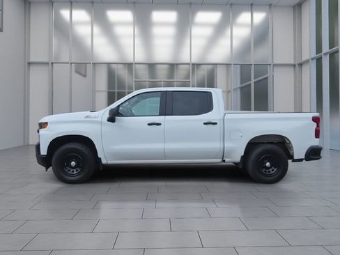 Used 2020 Chevrolet Silverado 1500 W/T w/ Z71 Off-Road Package AWD/4WD image 5