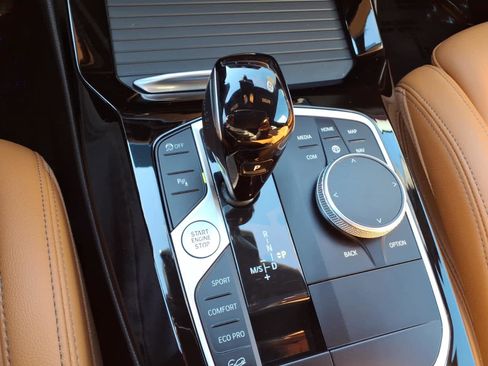 Used 2022 BMW X3 M40i image 13