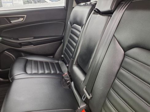 Used 2022 Ford Edge SEL w/ Convenience Package image 25