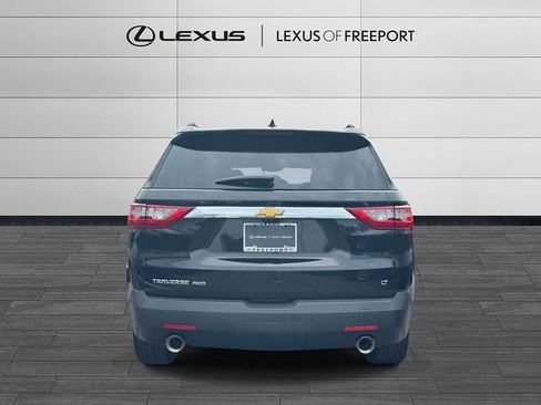 Used 2020 Chevrolet Traverse LT w/ LT Premium Package AWD/4WD image 5