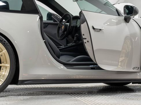 Used 2022 Porsche 911 GT3 image 31