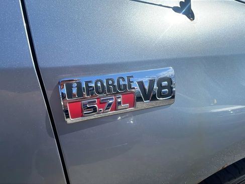 Used 2012 Toyota Tundra 4x4 Double Cab w/ TRD Off-Road Pkg image 29