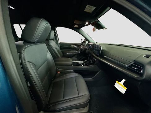 New 2026 Chevrolet Traverse LT w/ LPO, Floor Liner Package image 30