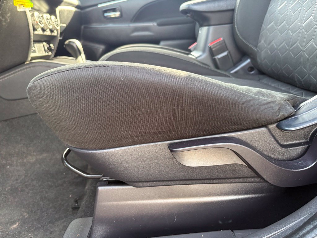 Used 2023 Mitsubishi Outlander Sport AWD image 10