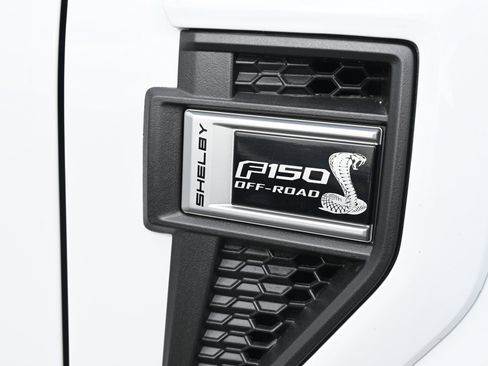 New 2025 Ford F150 Lariat w/ Equipment Group 502A High image 11