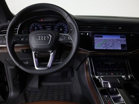 Certified 2024 Audi Q8 Premium Plus w/ Premium Plus Package AWD/4WD image 21