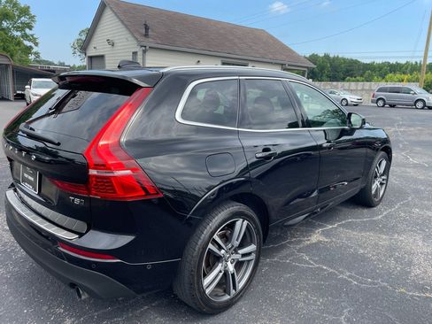 Used 2018 Volvo XC60 T5 Momentum w/ Vision Package AWD/4WD image 6