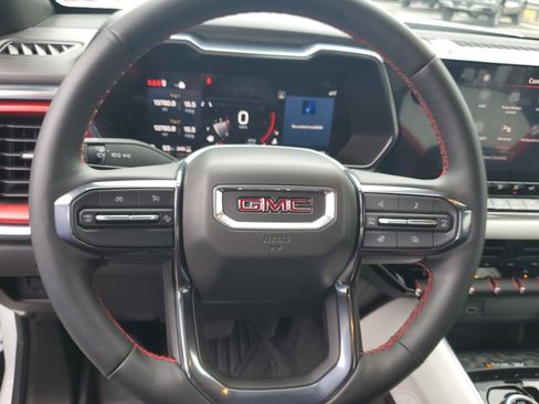 Used 2024 GMC Canyon AT4X image 14