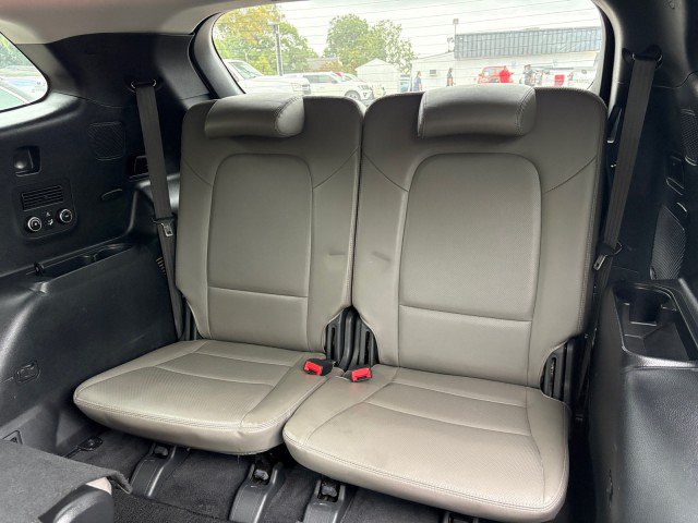 Used 2018 Hyundai Santa Fe Limited w/ Cargo Package AWD/4WD image 16