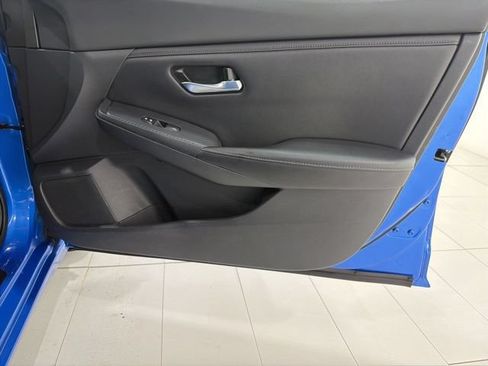 Used 2021 Nissan Sentra SV w/ Electronics Package FWD image 18