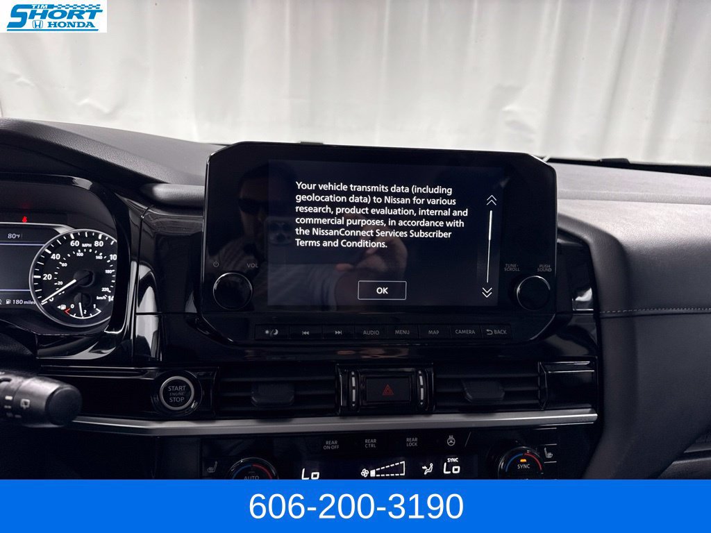 Used 2024 Nissan Pathfinder SL AWD/4WD image 19