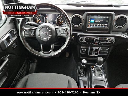 Used 2022 Jeep Gladiator Sport AWD/4WD image 9