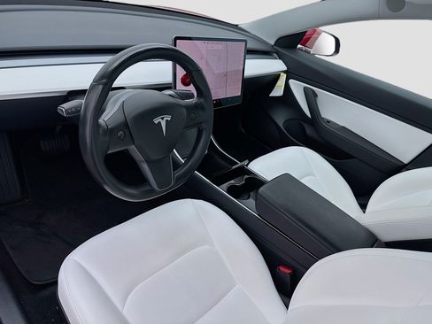 Used 2018 Tesla Model 3 Long Range AWD/4WD image 7