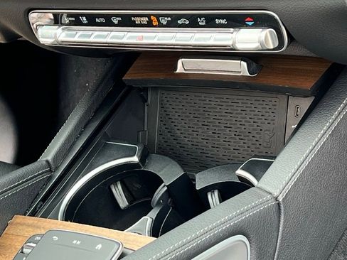 Certified 2024 Mercedes-Benz GLE 350 4MATIC image 44