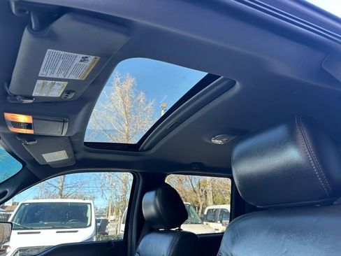 Used 2013 Ford F150 Lariat w/ Luxury Equipment Group image 2