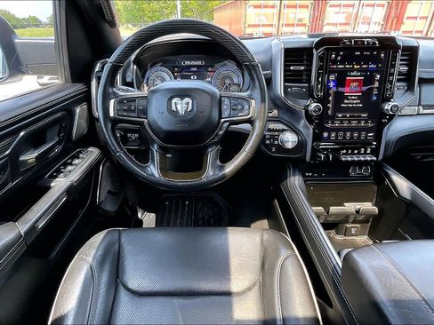 Used 2019 RAM 1500 Limited AWD/4WD image 6