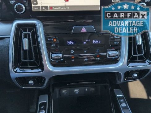 Used 2022 Kia Sorento SX image 24