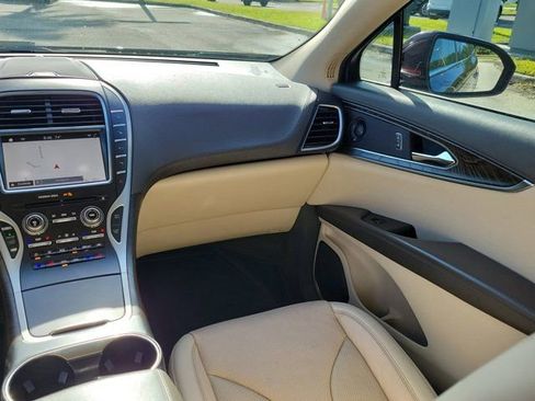Certified 2019 Lincoln Nautilus Reserve w/ Drivers Assistance Package AWD/4WD image 22