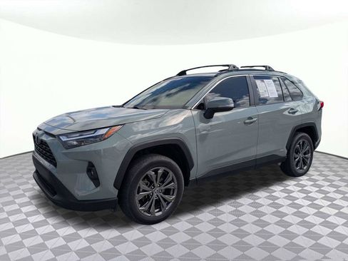 Used 2023 Toyota RAV4 XLE Premium AWD/4WD image 7