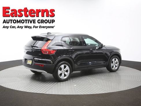 Used 2019 Volvo XC40 T5 Momentum AWD/4WD image 40