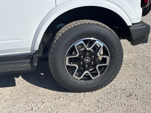 New 2026 Ford Bronco Outer Banks image 11