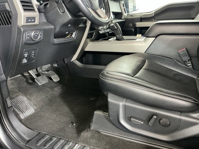 Used 2020 Ford F150 Lariat w/ Equipment Group 502A Luxury AWD/4WD image 15