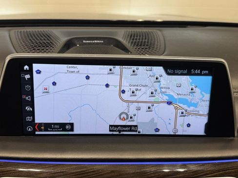 Used 2019 BMW M760i xDrive w/ Luxury Rear Seating Package image 66