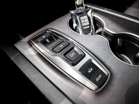 Used 2025 Honda Ridgeline Sport image 25