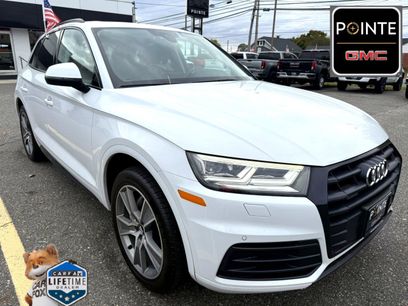 Used 2019 Audi Q5 2.0T Premium Plus w/ Premium Plus Package