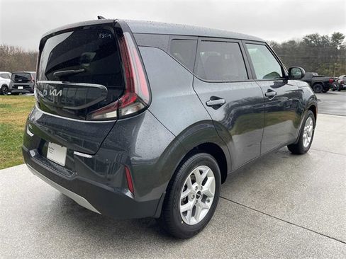 New 2025 Kia Soul LX image 6