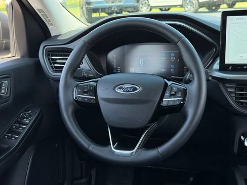 Used 2024 Ford Escape Active w/ Tech Pack #1 AWD/4WD image 8