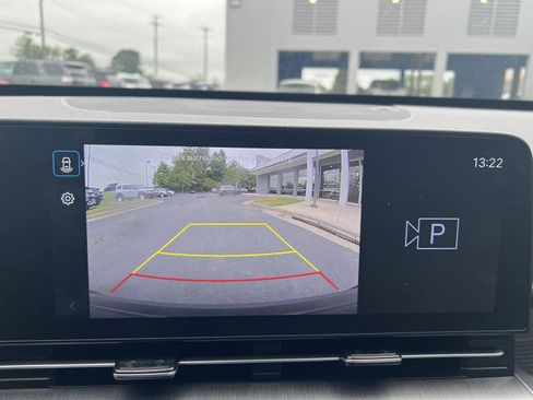 Used 2024 Hyundai Kona SEL w/ Convenience Package AWD/4WD image 15