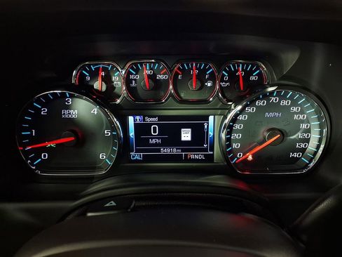 Used 2017 GMC Yukon SLT w/ Open Road Package RWD image 18