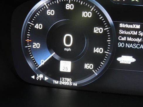 Used 2020 Volvo S60 T6 Inscription w/ Protection Package Premier image 14