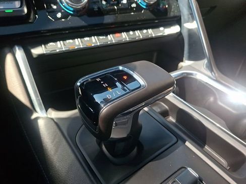Used 2024 GMC Sierra 1500 Denali AWD/4WD image 17