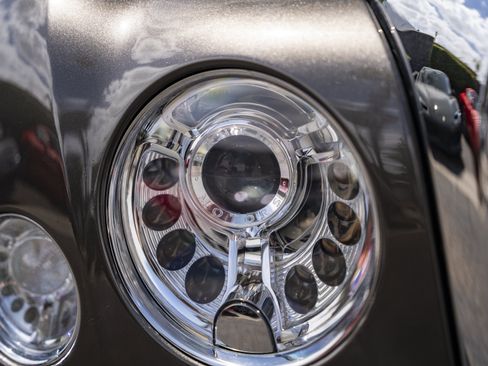 Used 2013 Bentley Mulsanne RWD image 19