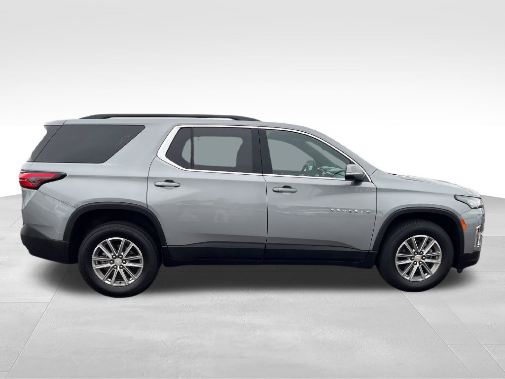 Used 2023 Chevrolet Traverse LT FWD image 6