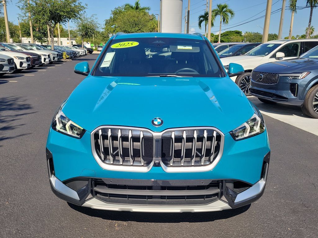 Used 2025 BMW X1 xDrive28i AWD/4WD image 6