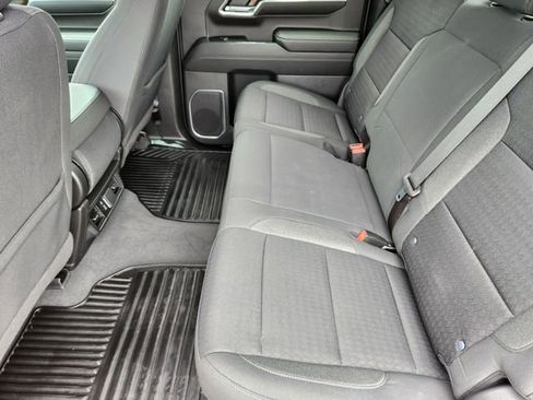 Used 2023 Chevrolet Silverado 1500 LT AWD/4WD image 12