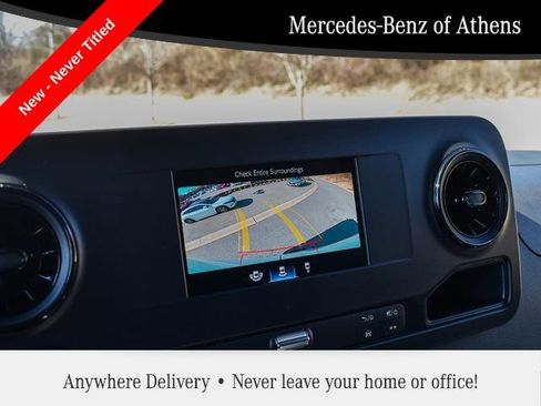 Used 2024 Mercedes-Benz Sprinter 2500 image 23