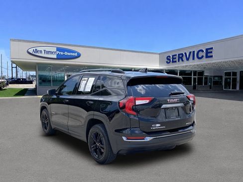 Used 2024 GMC Terrain AT4 AWD/4WD image 6