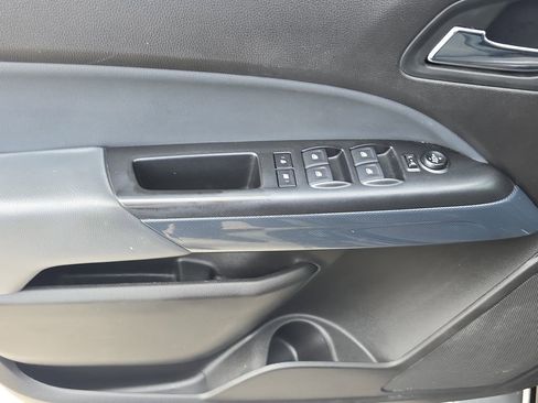 Used 2017 Chevrolet Colorado Z71 image 15